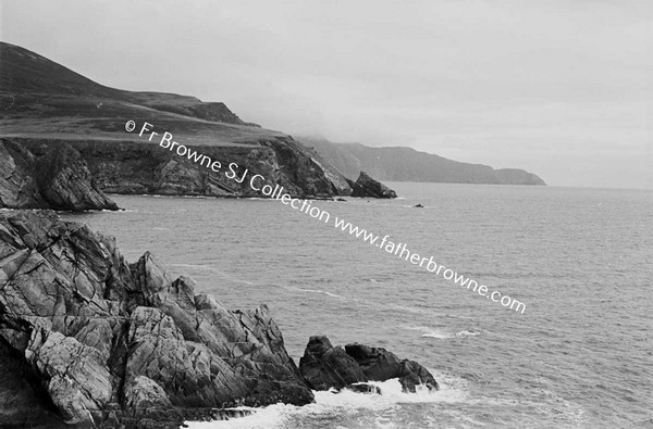 MALINBEG ENTRANCE HARBOUR SLIEVE LEAGUE